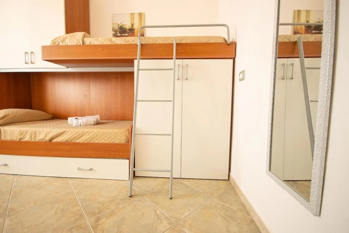 Beach Apartment, Comodo Tra Il Centro E Il Mare Posada  Daire