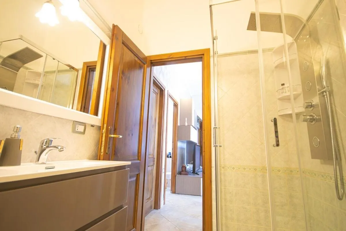 Daire Beach Apartment, Comodo Tra Il Centro E Il Mare Posada  İtalya
