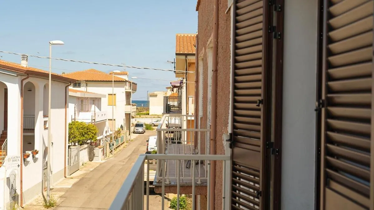 Beach Apartment, Comodo Tra Il Centro E Il Mare Posada
